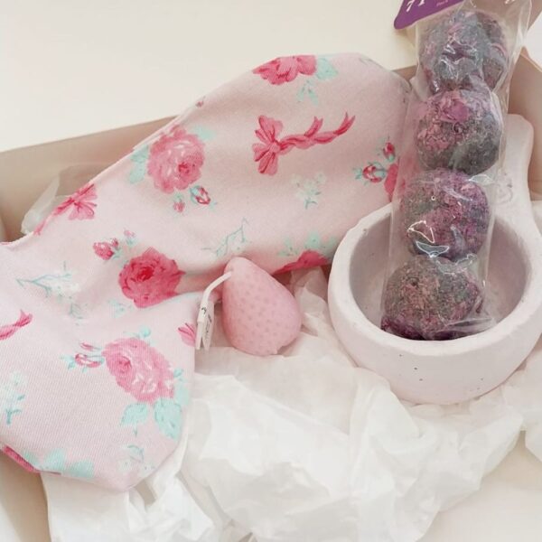 Cajita Feliz Dia con Antifaz y más ...